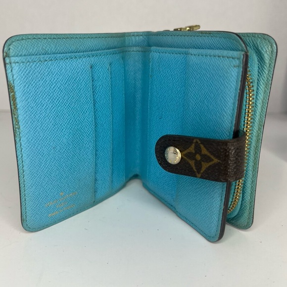 🩵Louis Vuitton Monogram Groom Compact Wallet w/Blue Interior LIMITED EDITION!🩵 - Picture 8 of 11